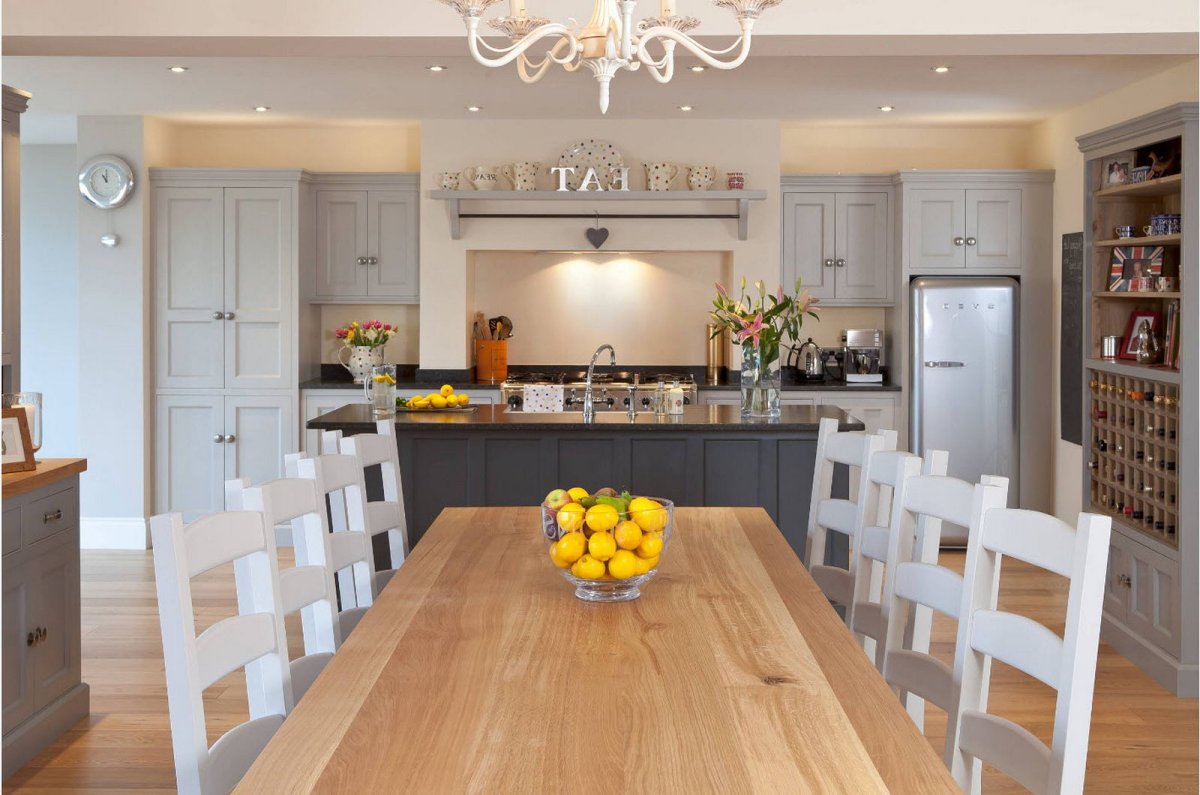 Кухня беленый дуб