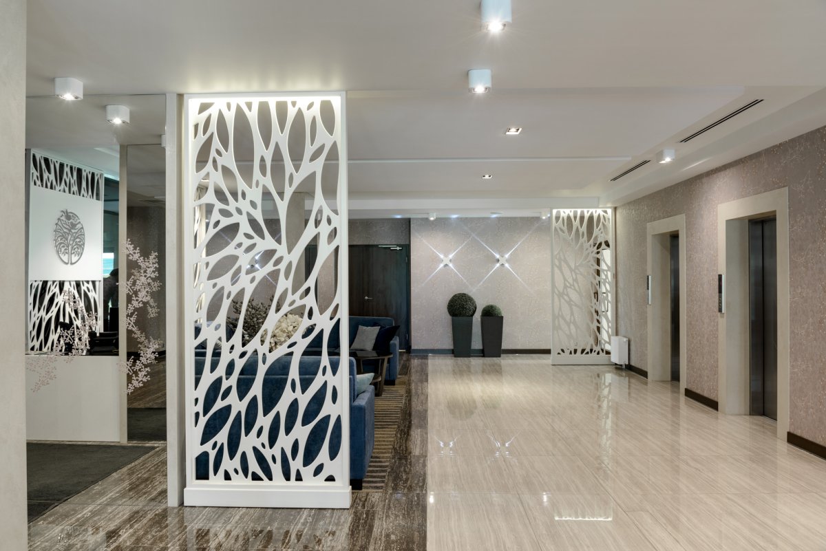 Перегородка в холле