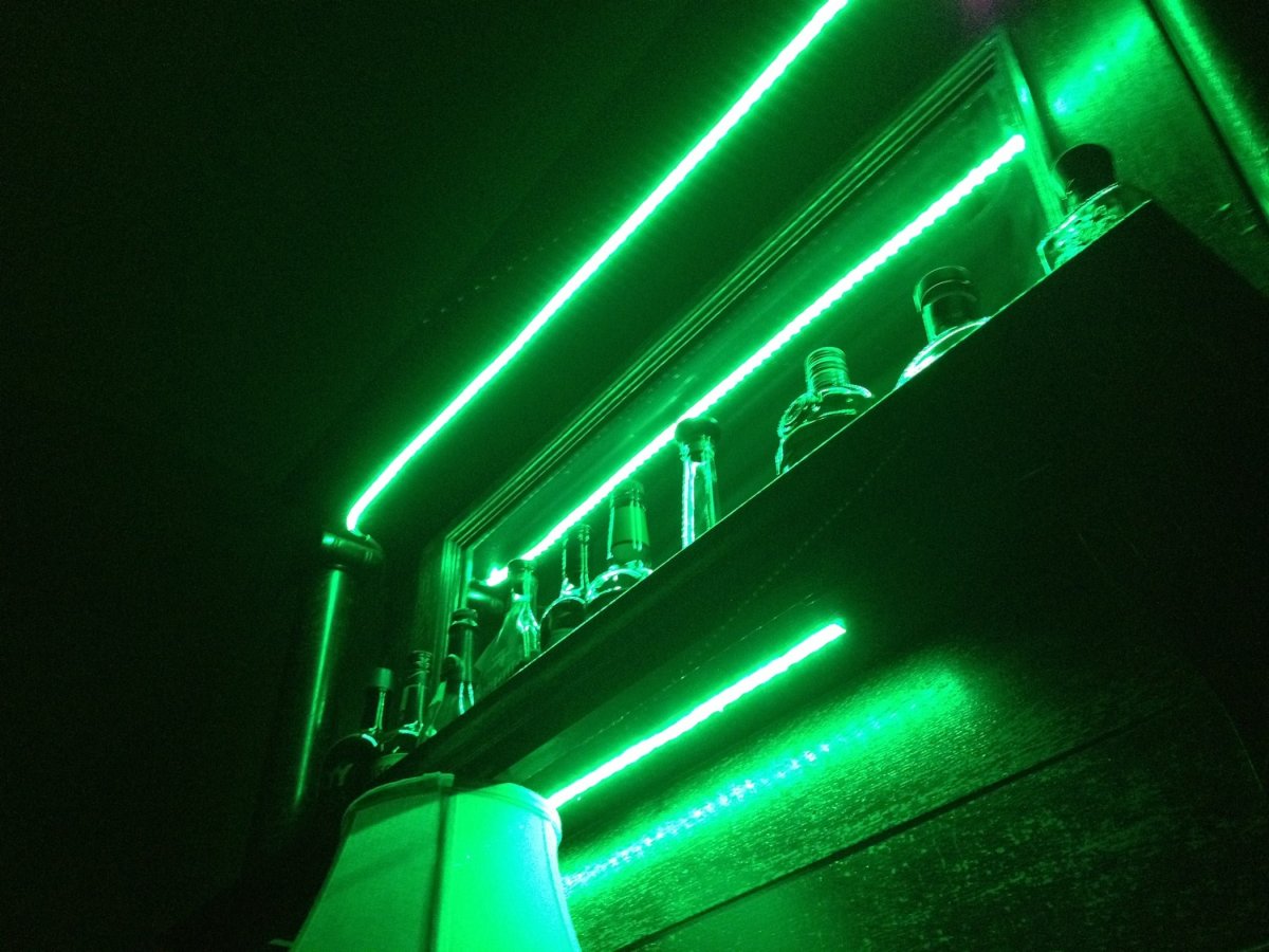 РГБ подсветка для стола