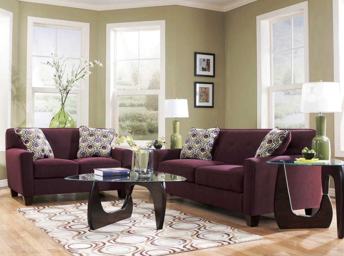 Бордовая спальня