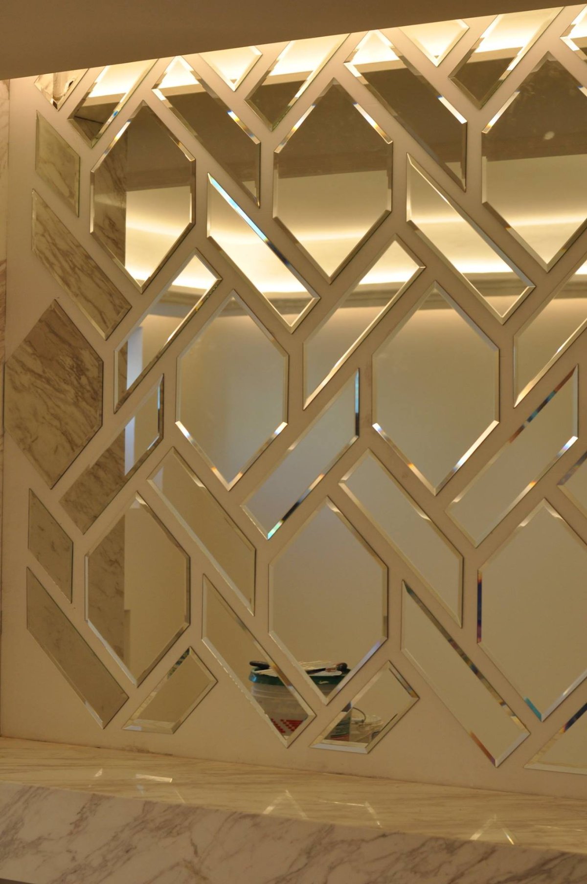 Зеркальное панно