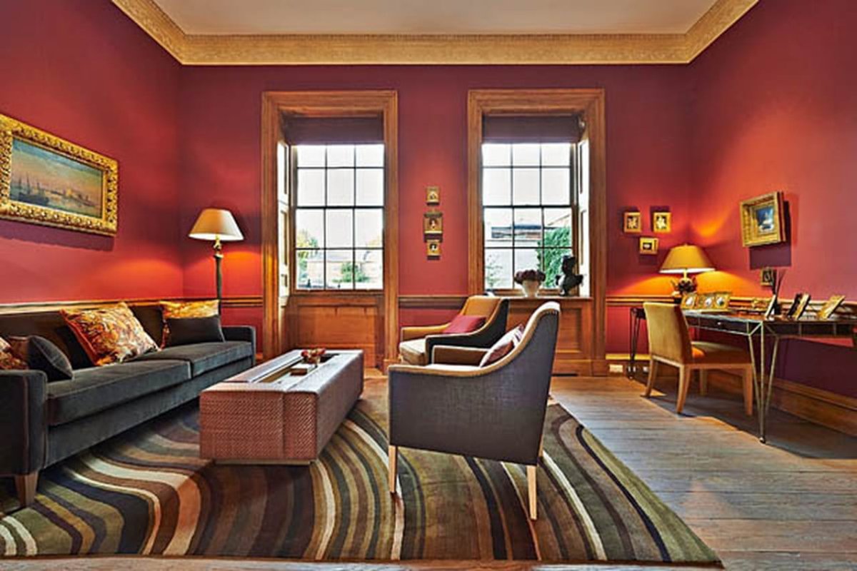 Сочетание розового с серебром в интерьере