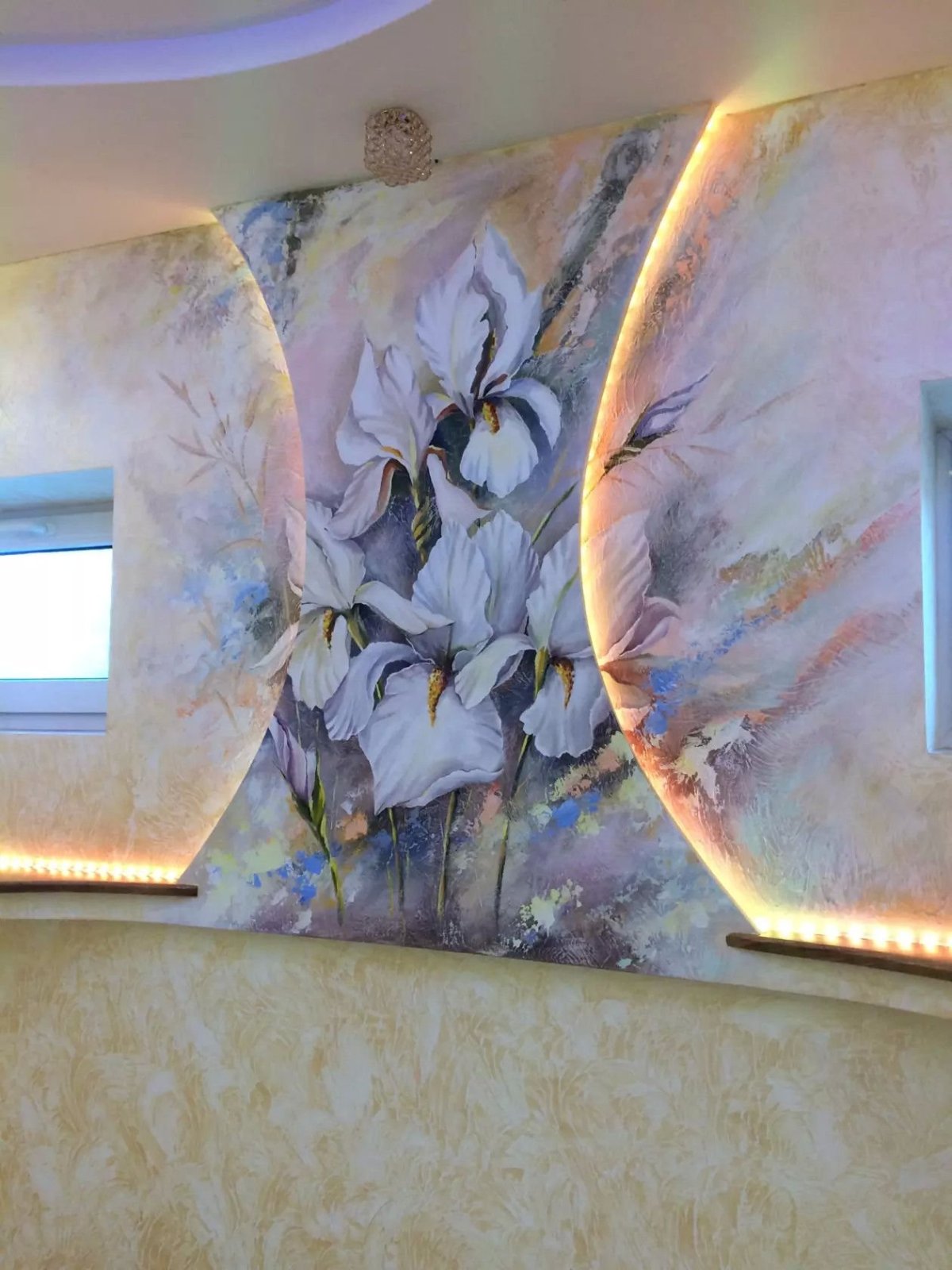 Настенная роспись акрилом