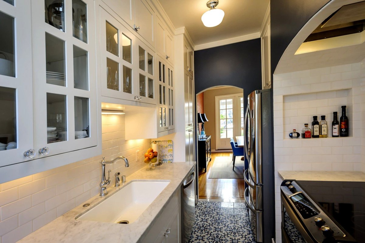 Планировка кухни 13 м2