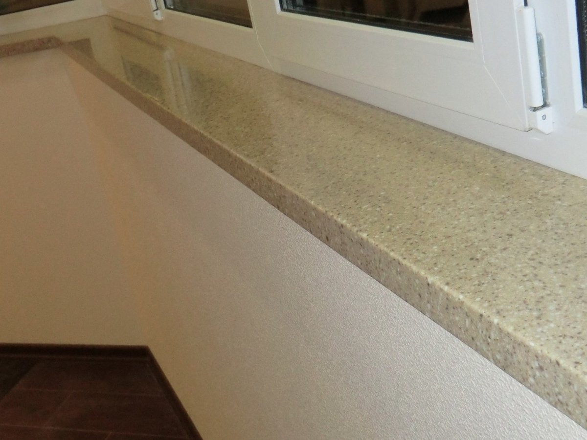 Красный гранит подоконники