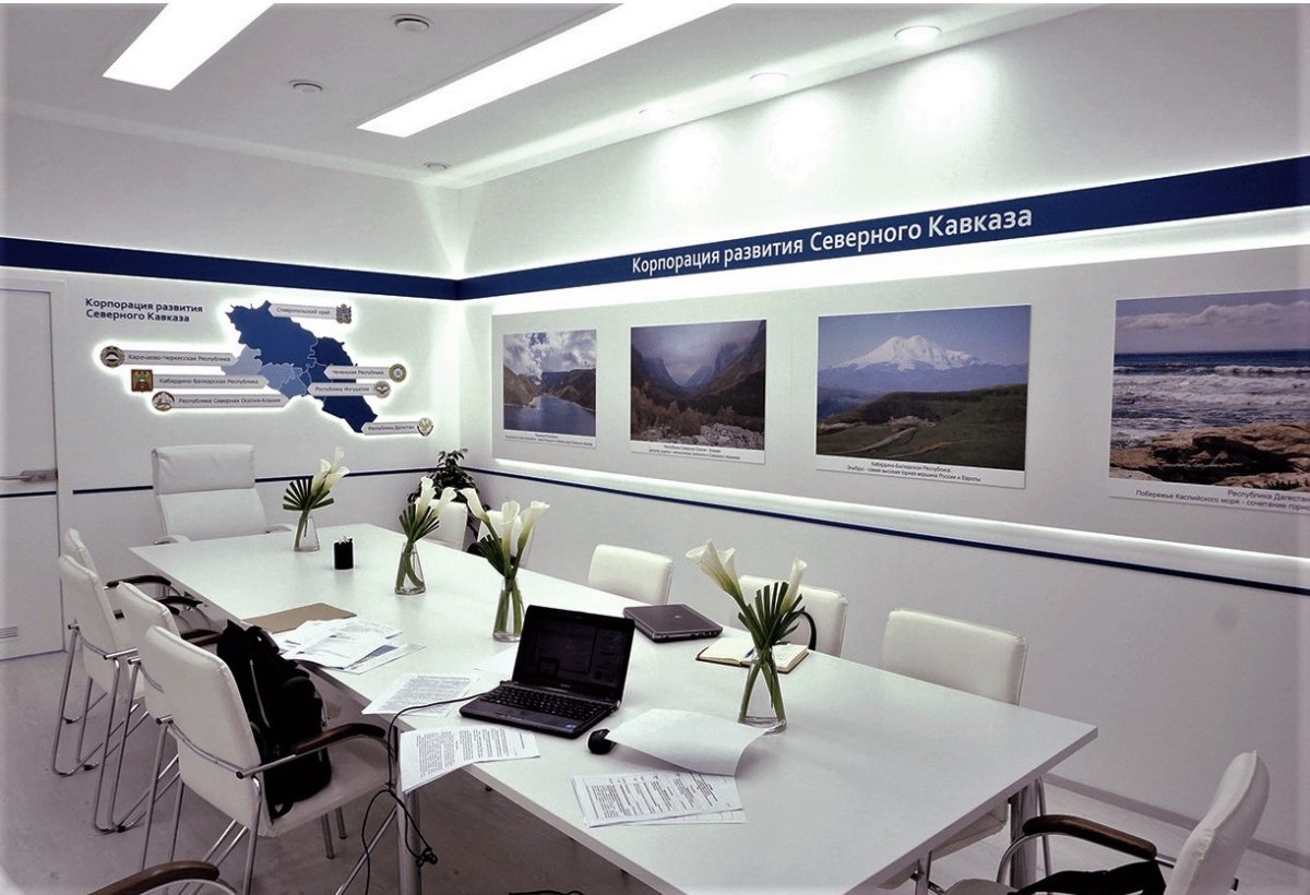 Интерьер переговорной