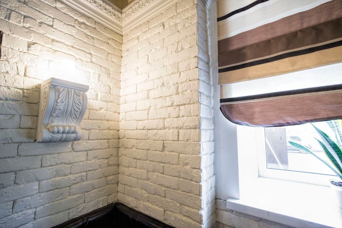 Декоративный кирпич в интерьере