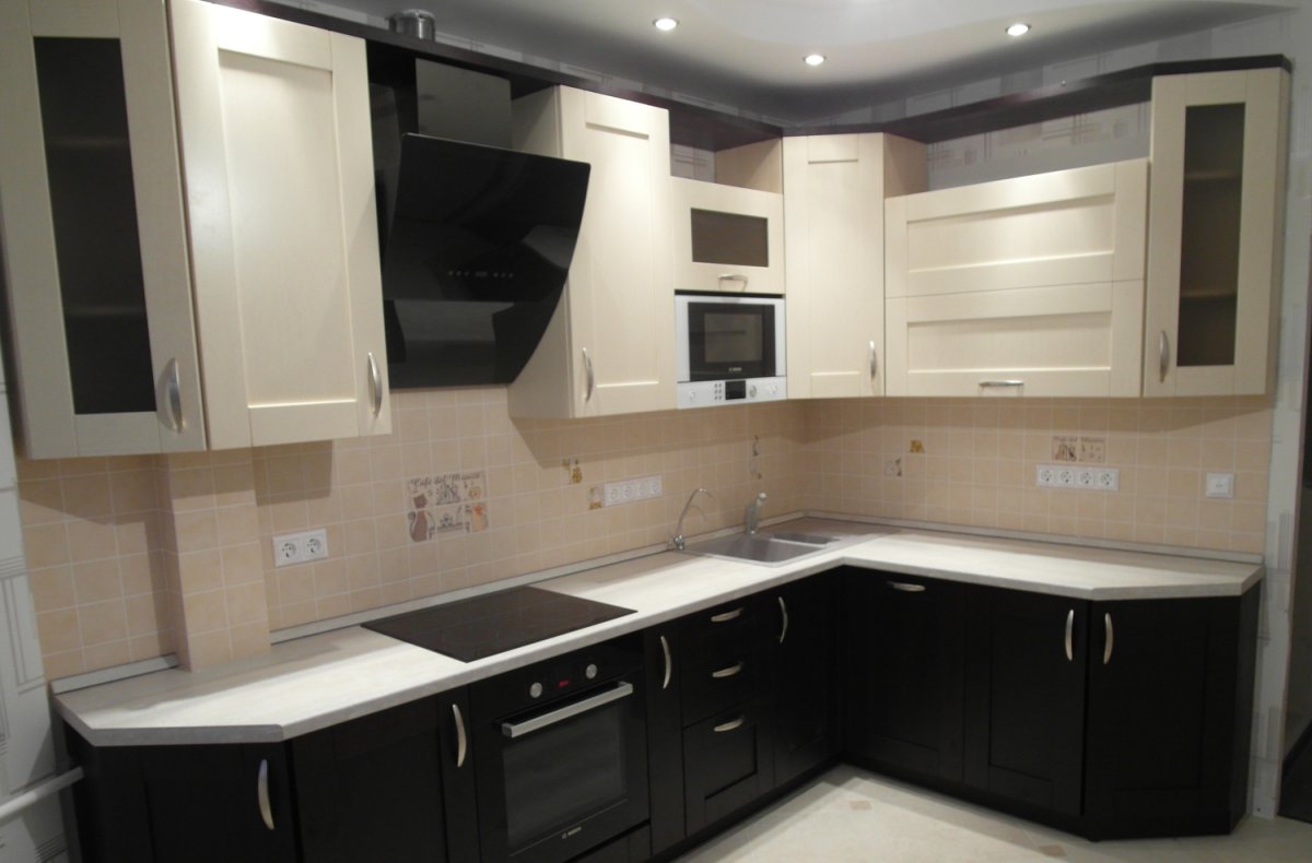 Кухня шоколадного цвета