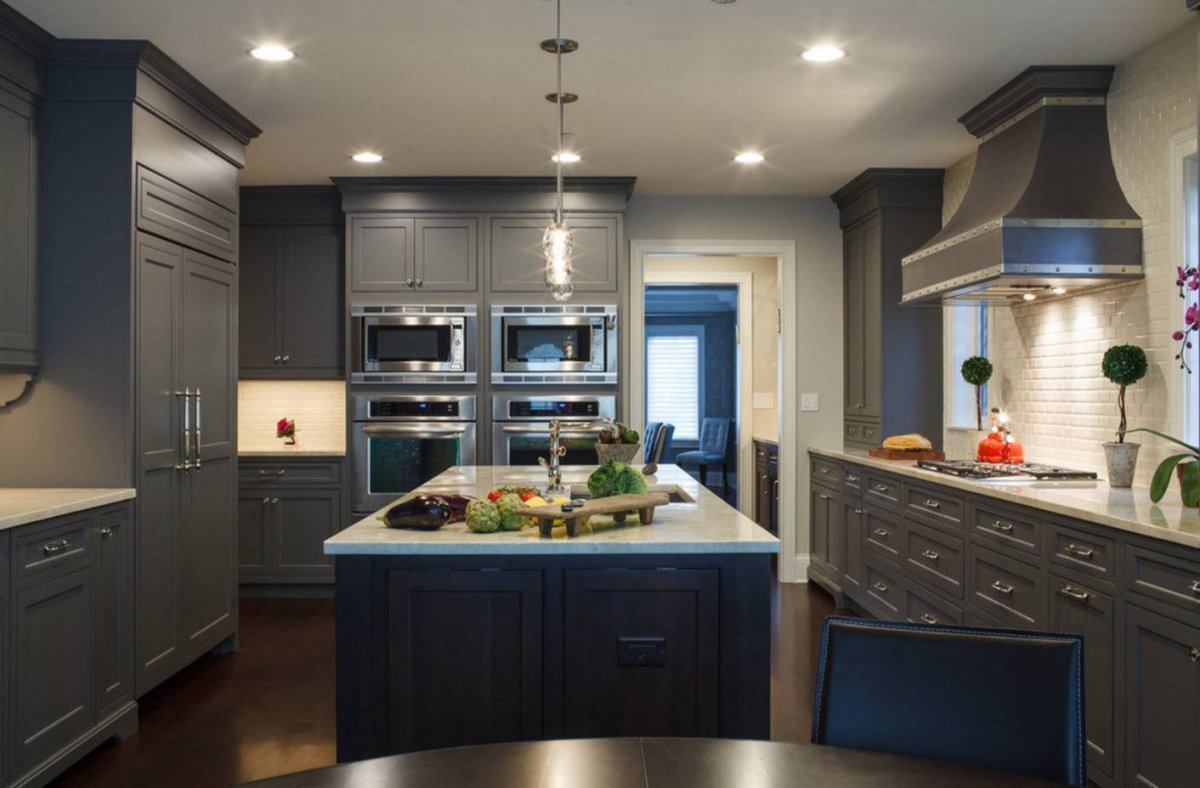 Серые кухни