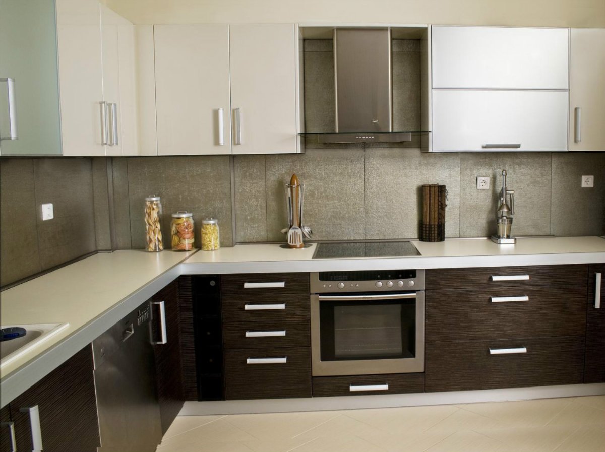 Кухонный гарнитур прямой 3 метра светло коричневый