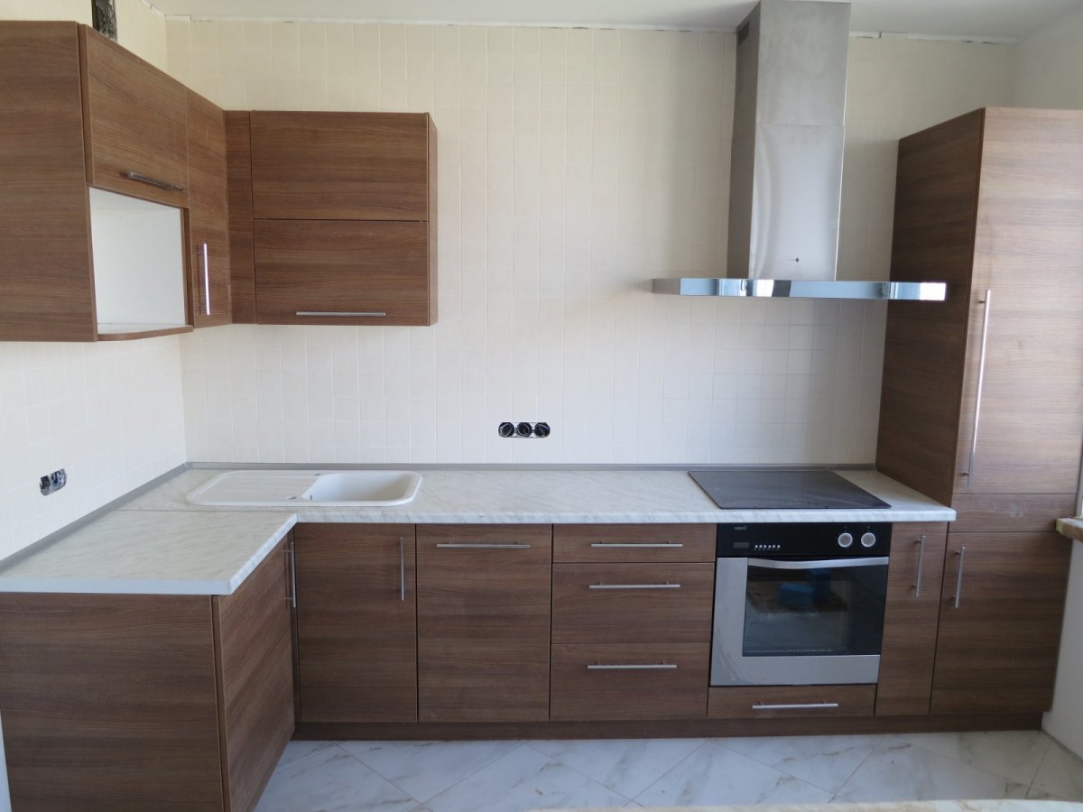 Кухонный гарнитур шпон