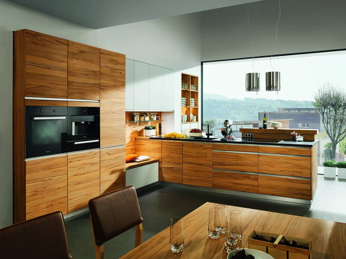 Джулия Новарс зебрано