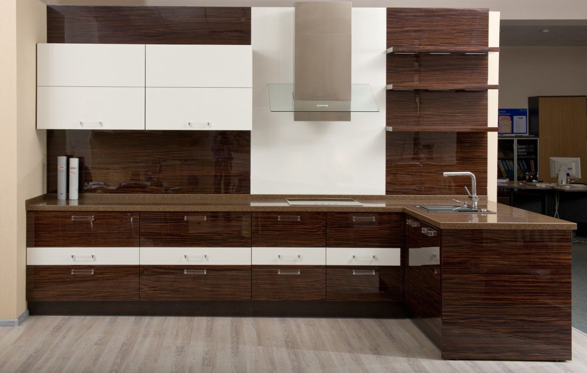 Современный кухонный гарнитур