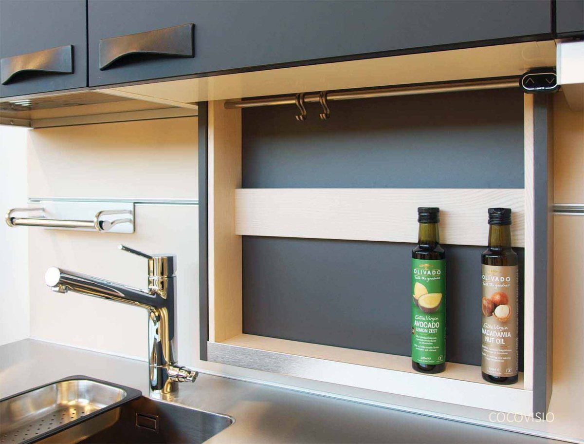 Выдвижная кухонная полка