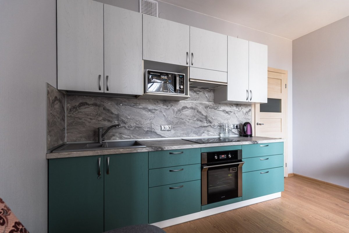 Кухня серый низ бирюзовый верх