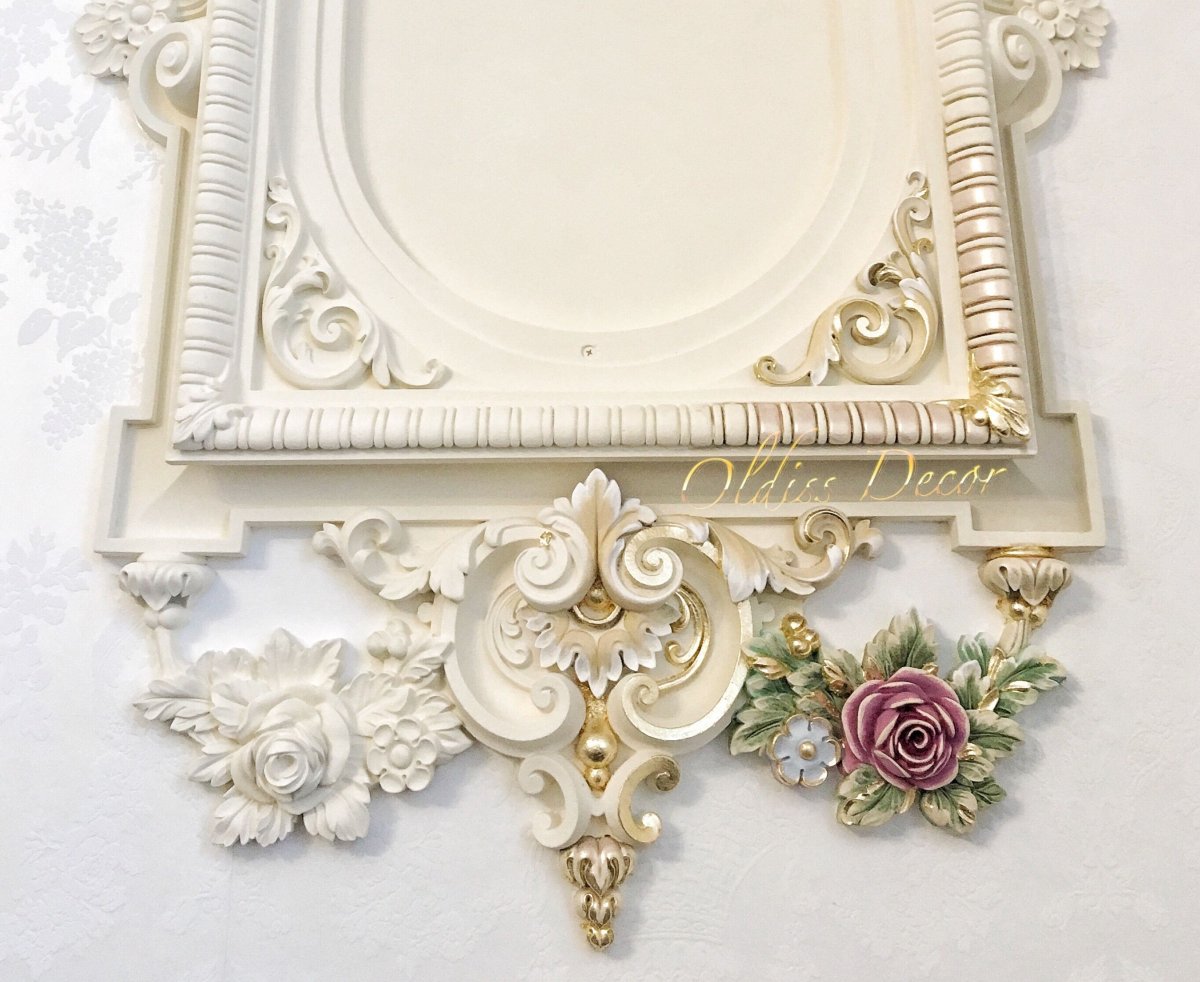 Мебель с лепниной