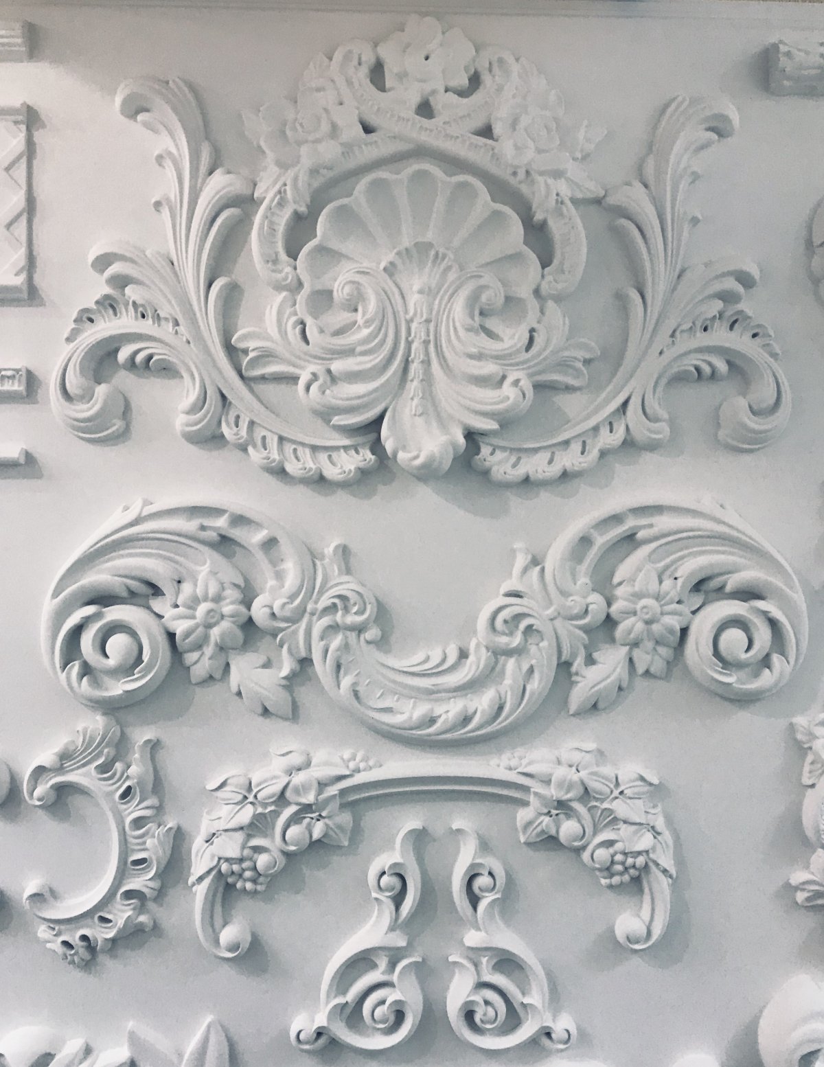 Гипсовая лепнина Аврора