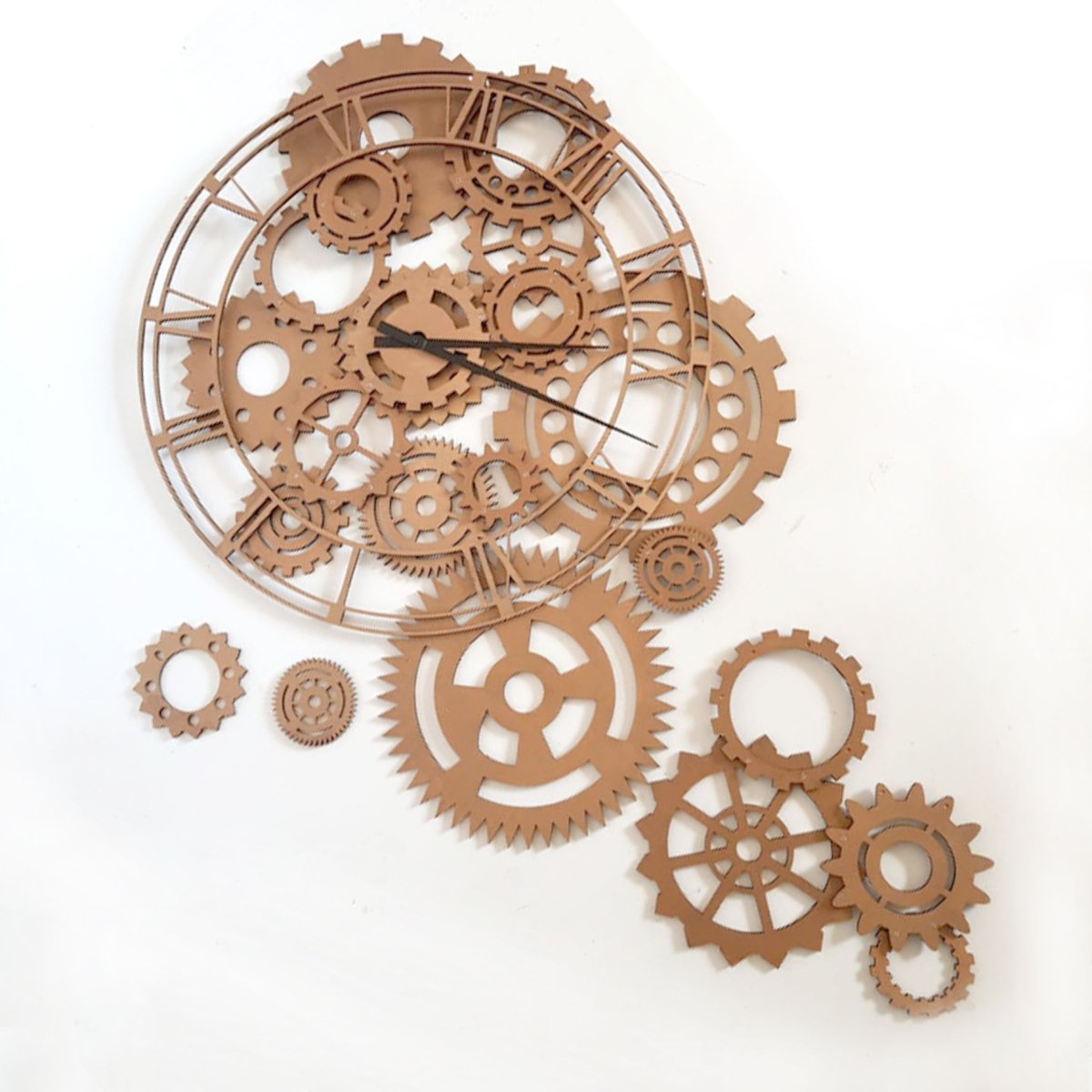 Настенные украшения из дерева