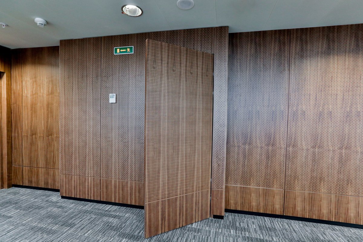 Шпонированные панели Wallhof Wood "тик"