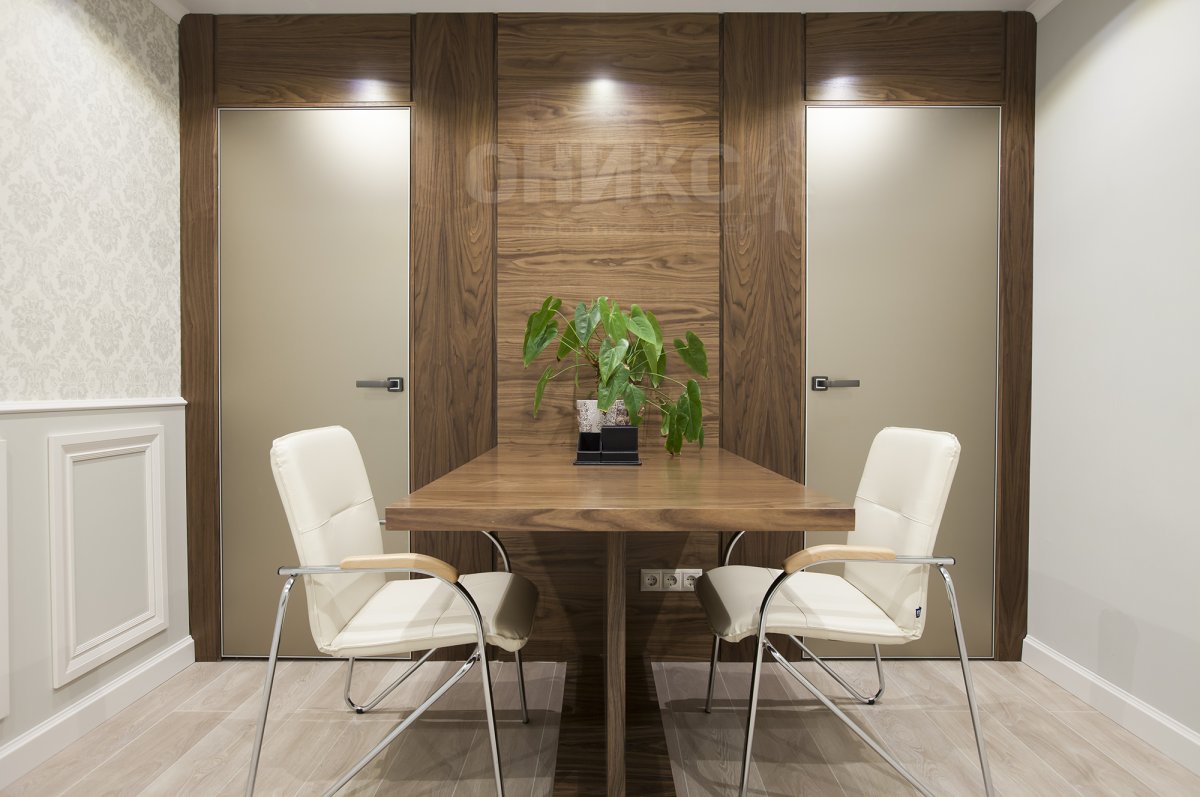 Шпон эбенового дерева