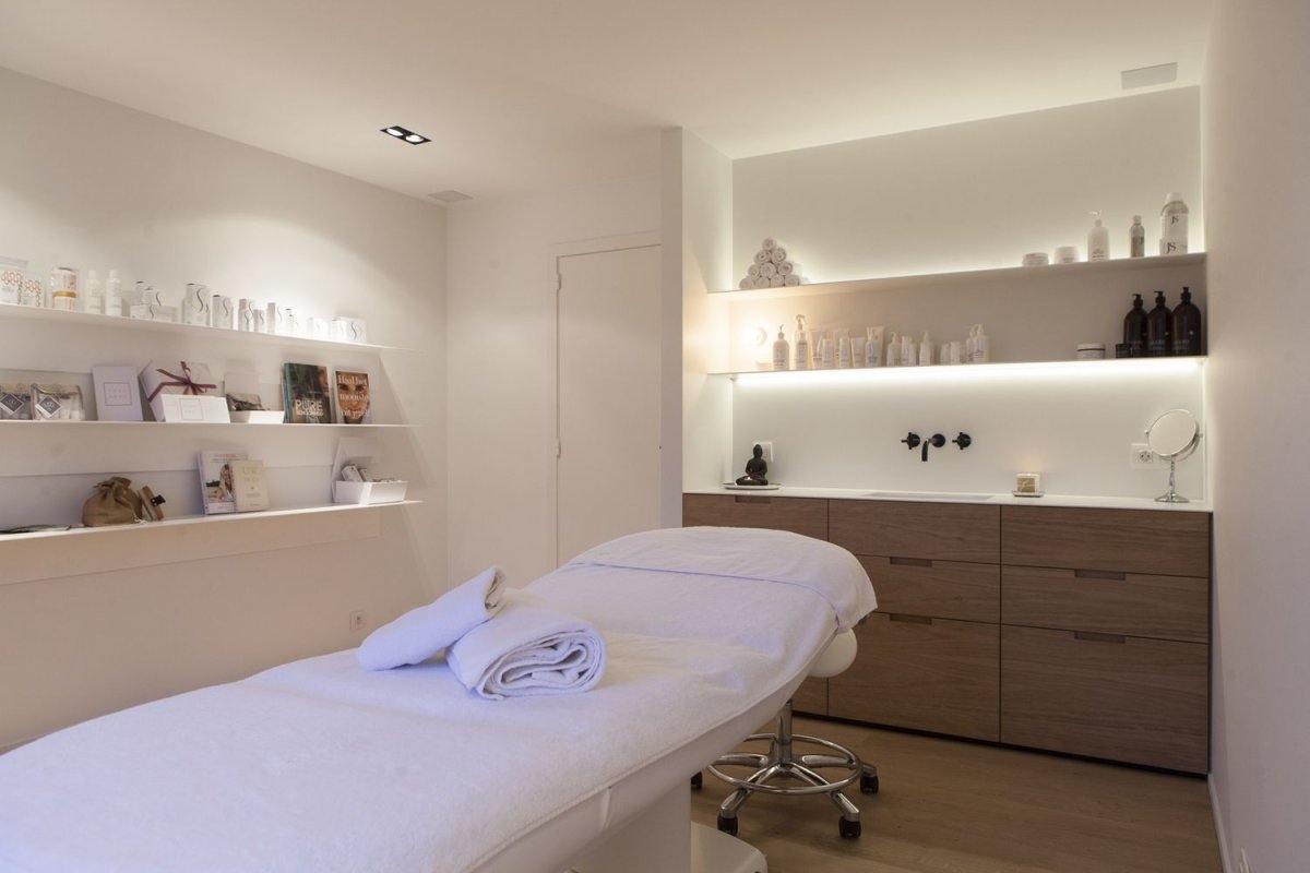 Массажный салон декор