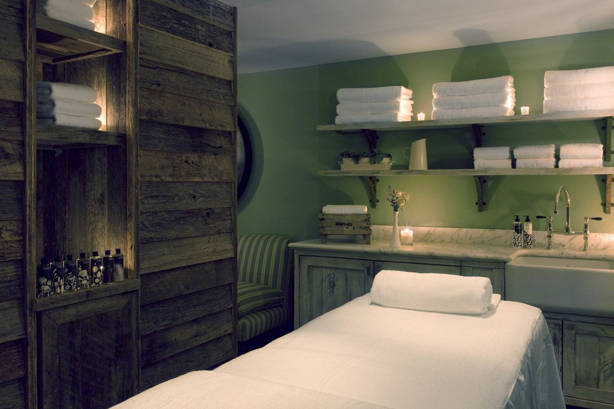 Массажный интерьер