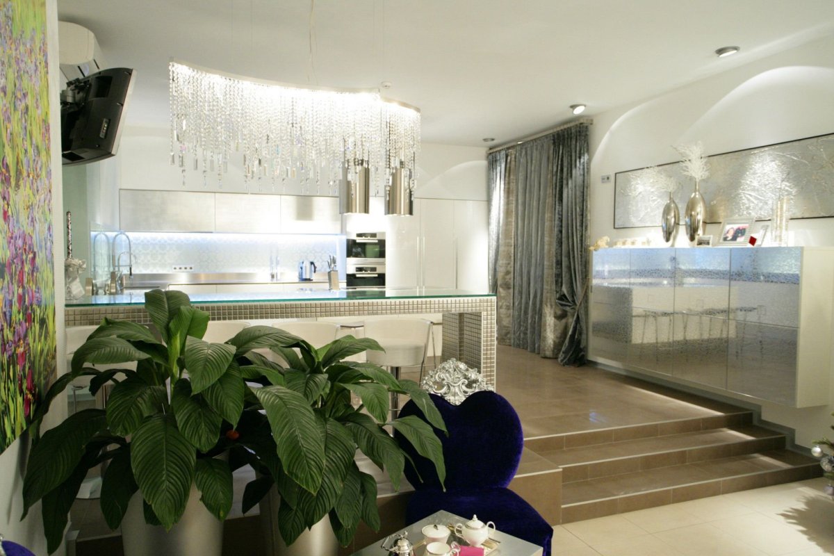 Красивые кухни с барной стойкой