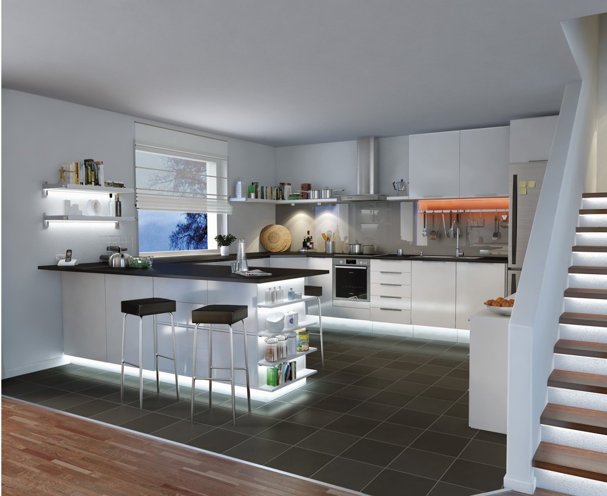 Кухня на подиуме в студии