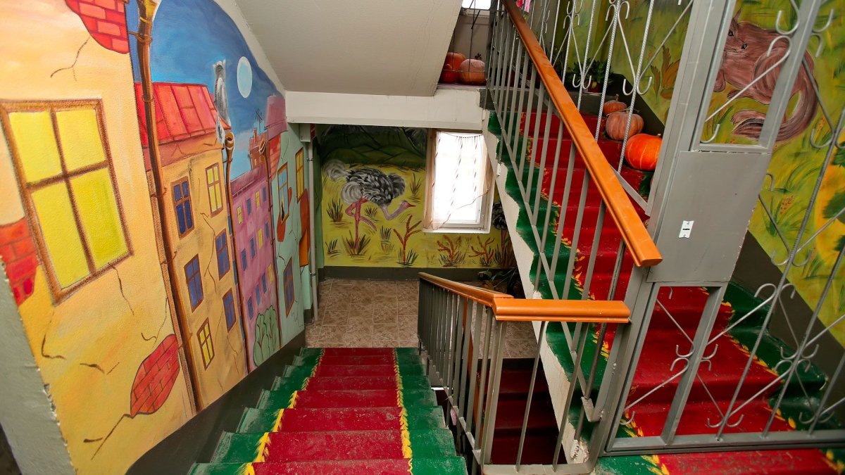 Лестница в подъезде