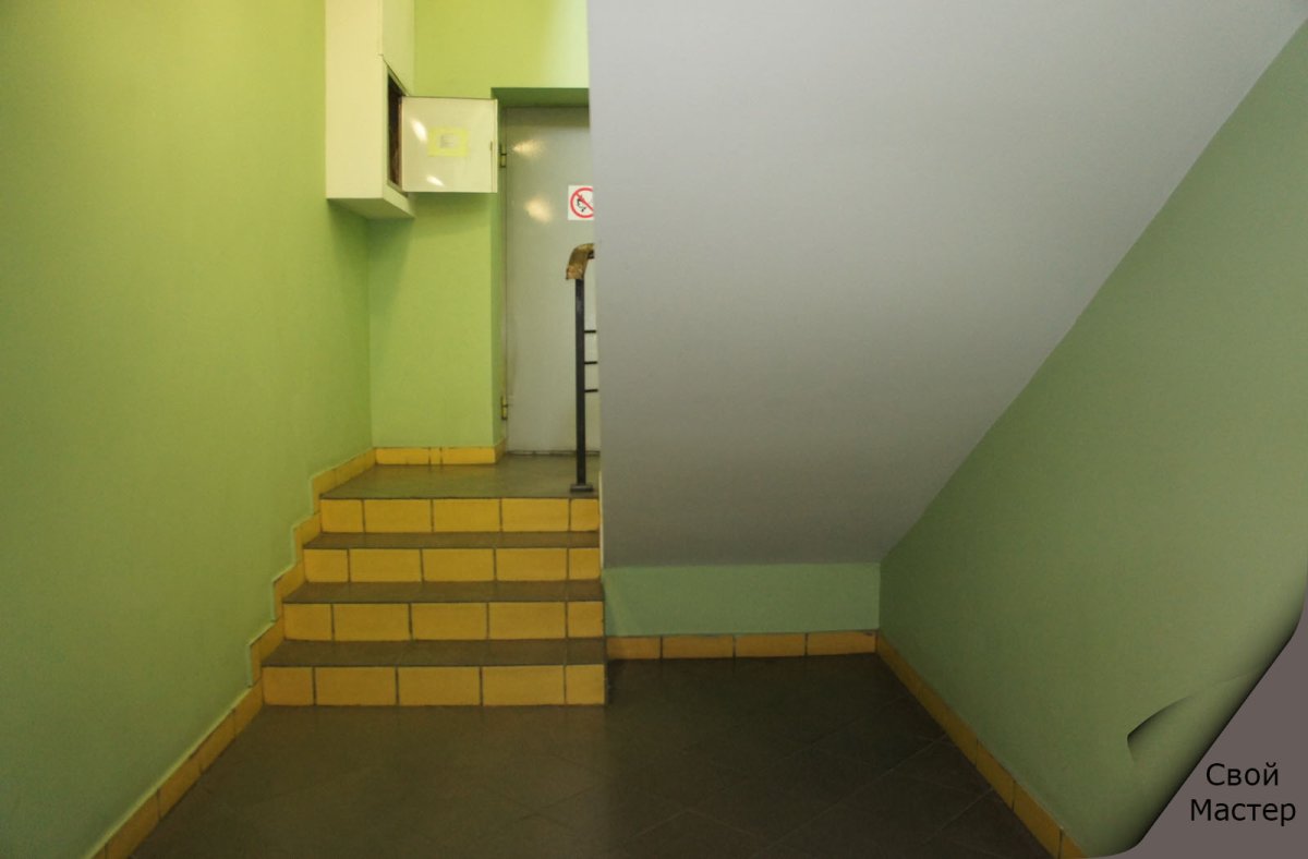 Цвет стен в подъезде