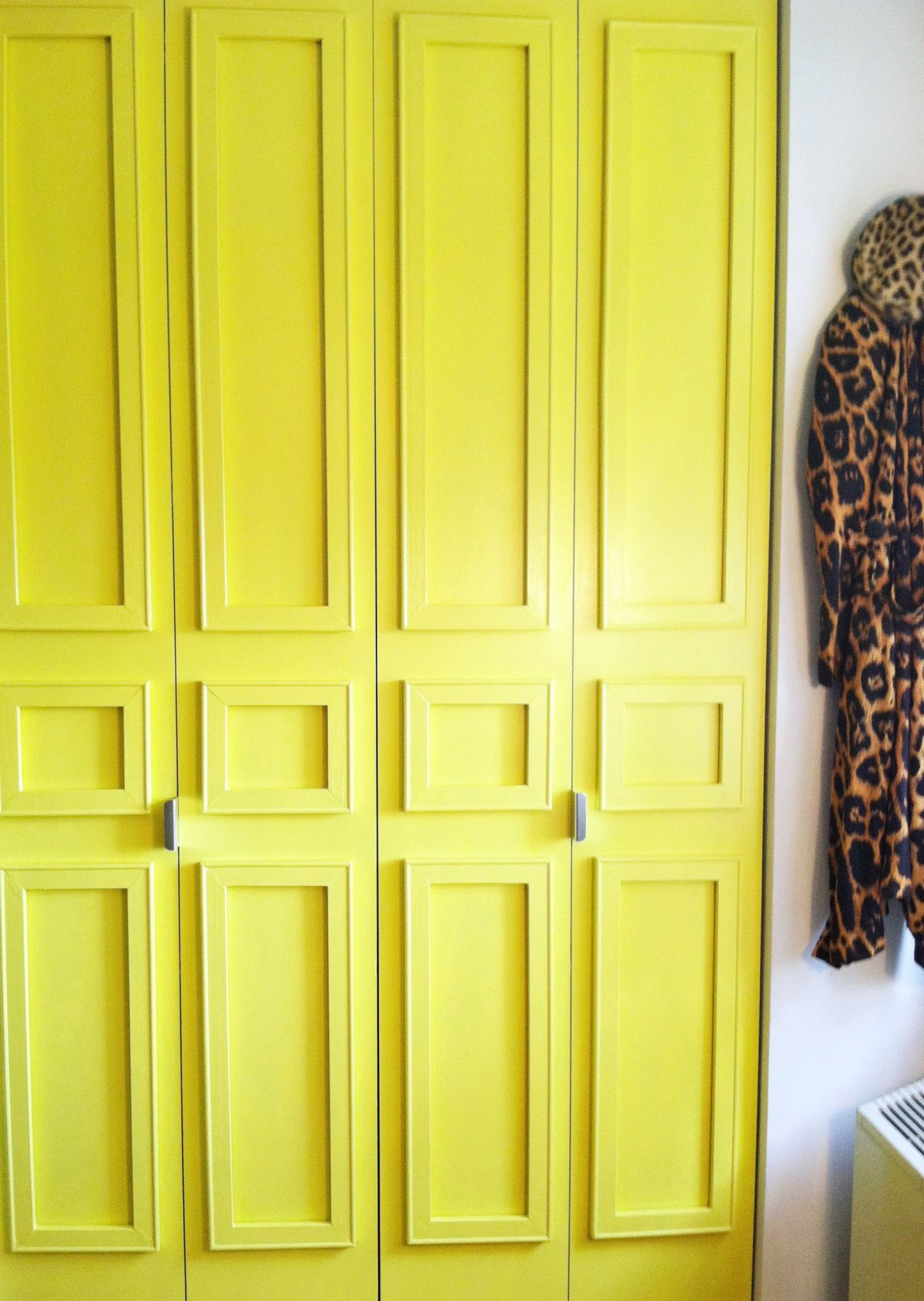 Шкаф купе двухдверный