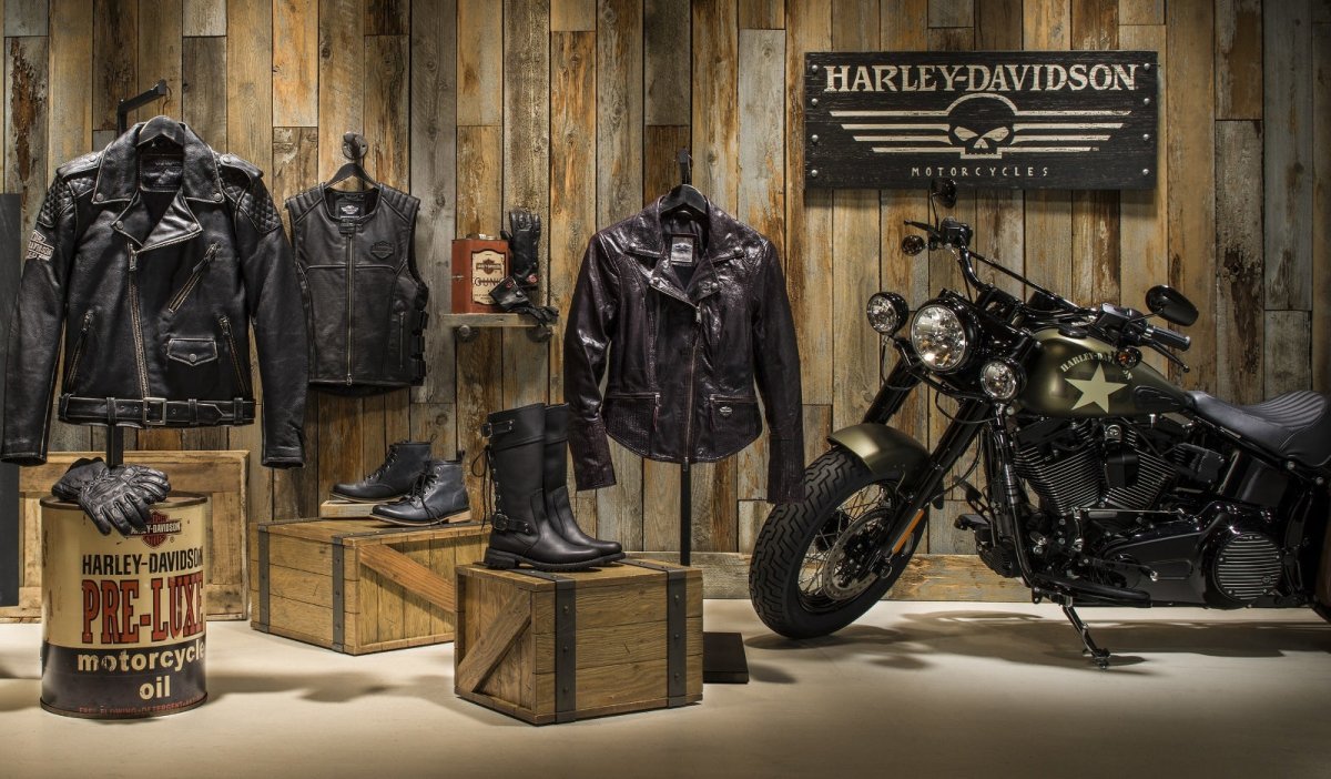 Дукати Скрамблер кафе рейсер