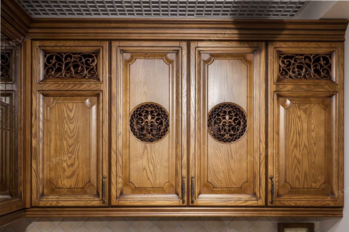 Декор мебельный карниз резной