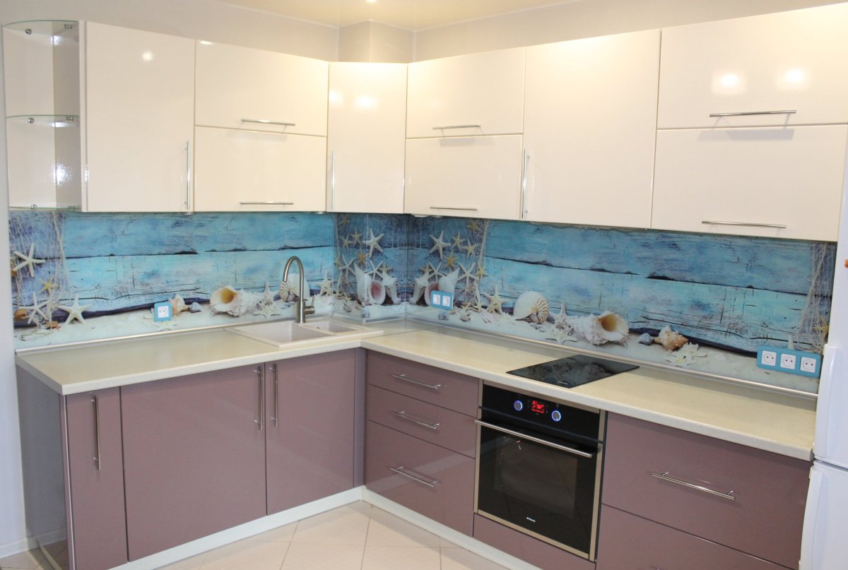 Стеклянный фартук