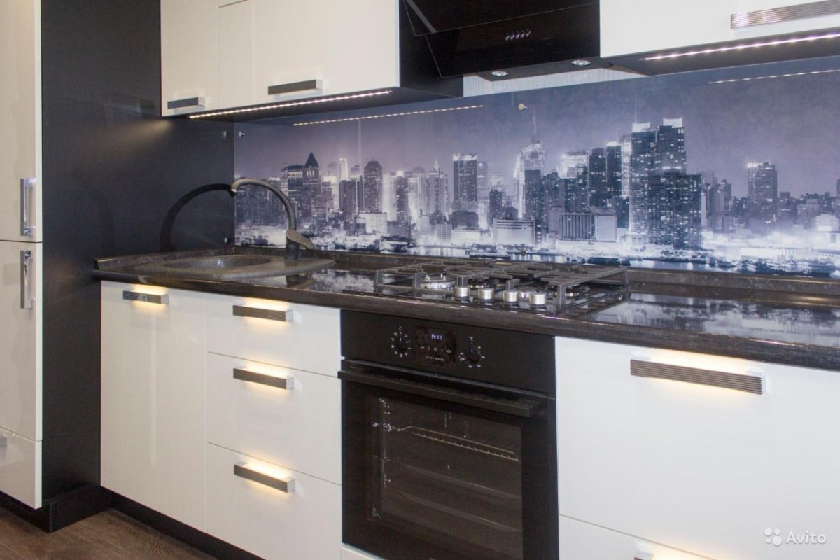 Модные фартуки для кухни 2020