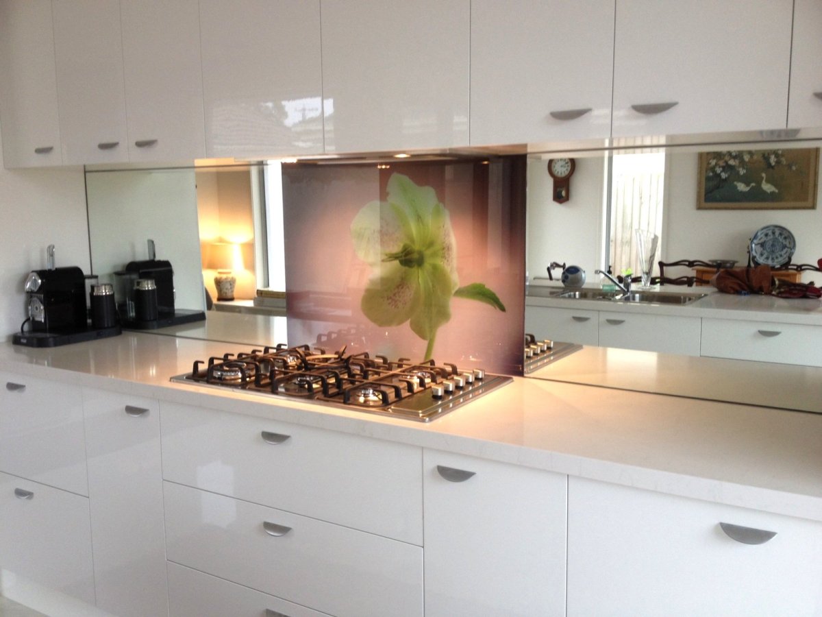 Стеклянный фартук с фотопечатью