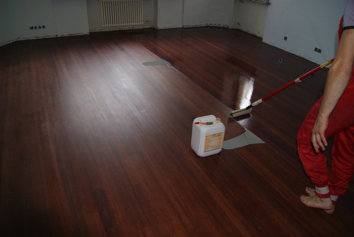 Лак для паркета "Eurotex-Premium" 2.5