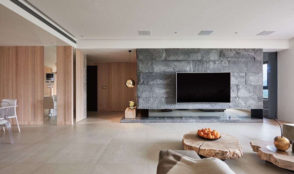 Полки для телевизора на стену