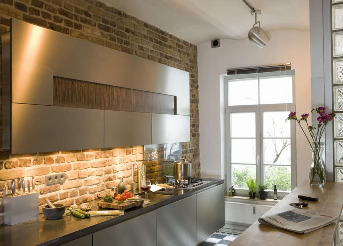 Декоративный кирпич на стену