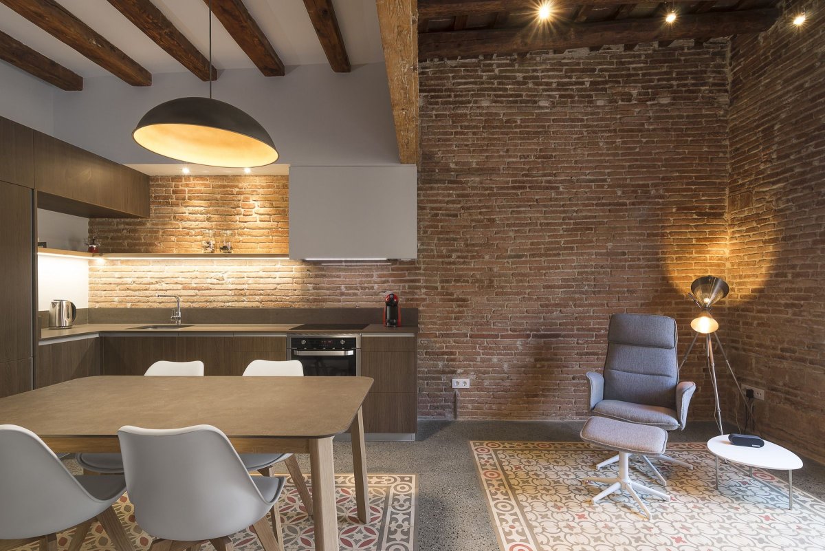 Лофт потолок кирпич