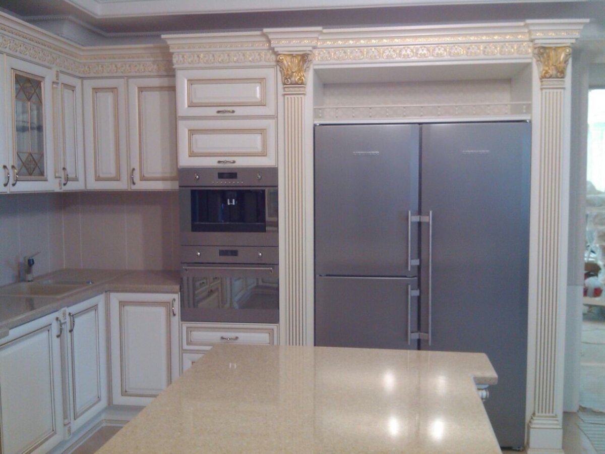 Мраморные колонны в древней Греции