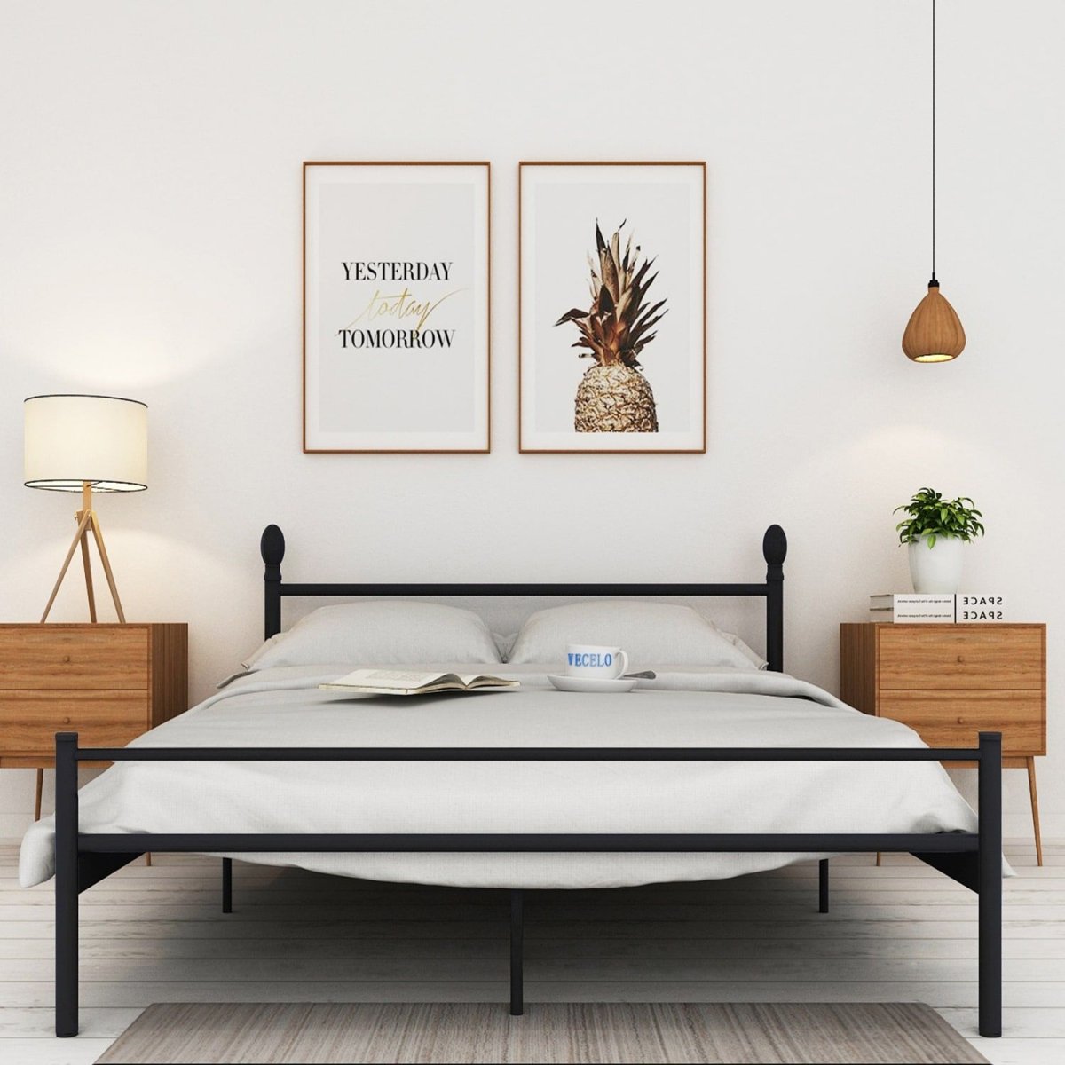 Кровать из металла