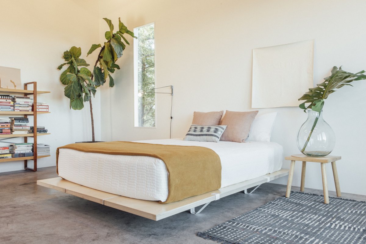 Каркас двуспальной кровати