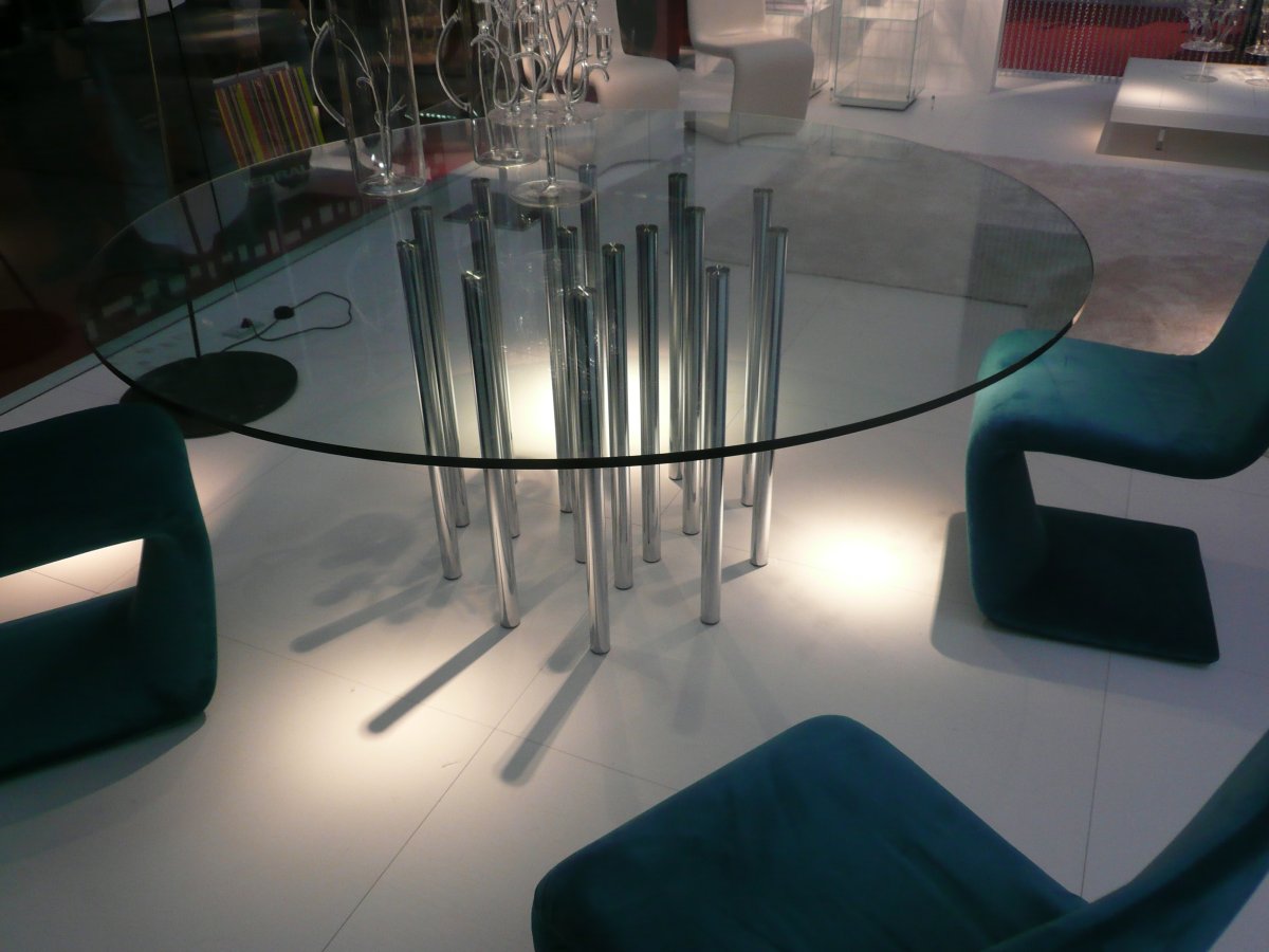 Мебель из стекла