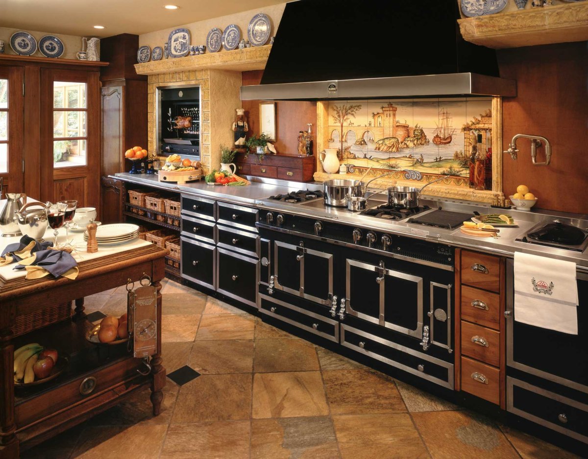 La Cornue вытяжки