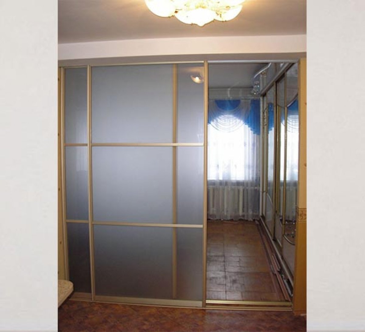 Двойной шкаф перегородка