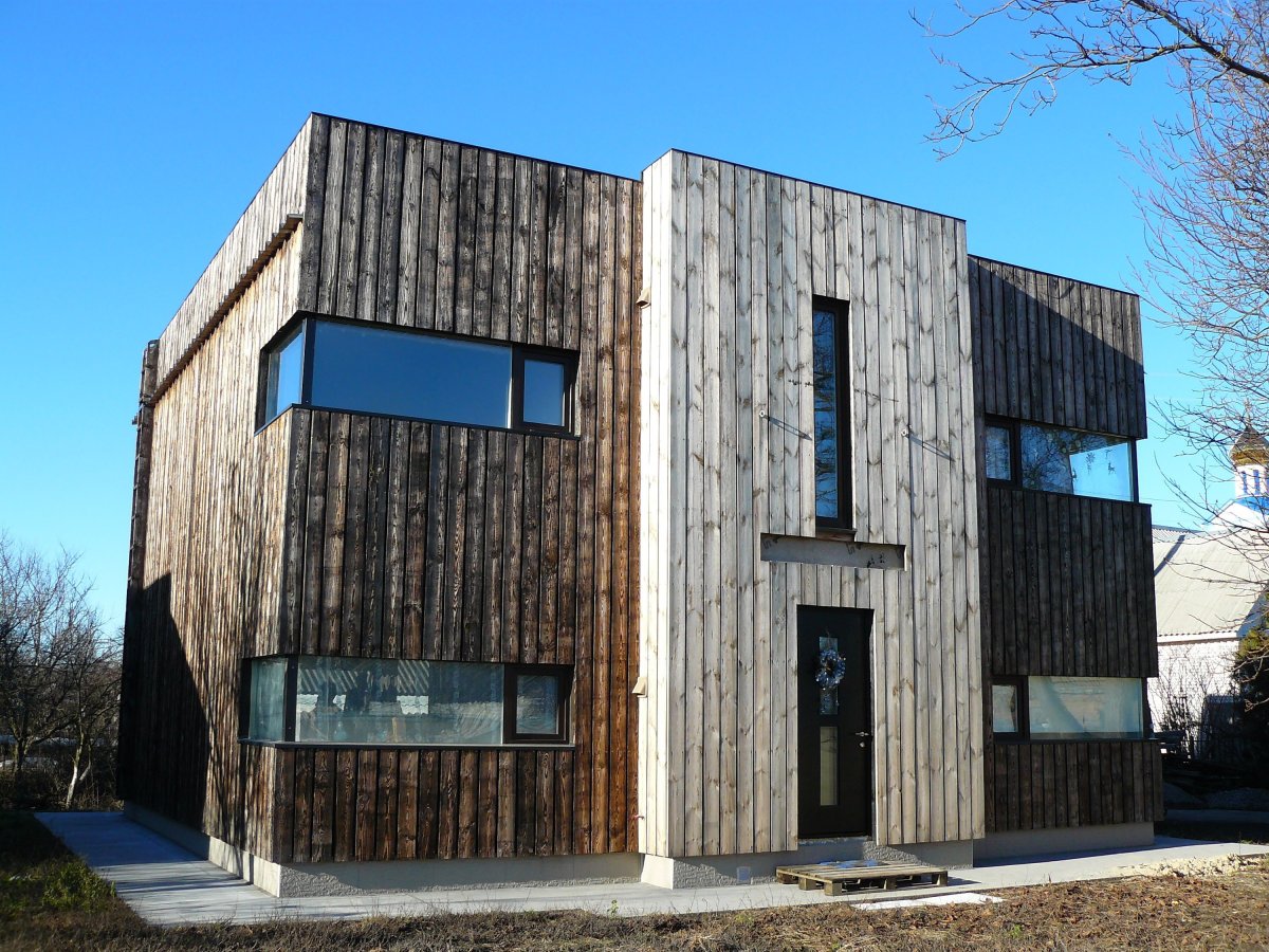 Дом из досок