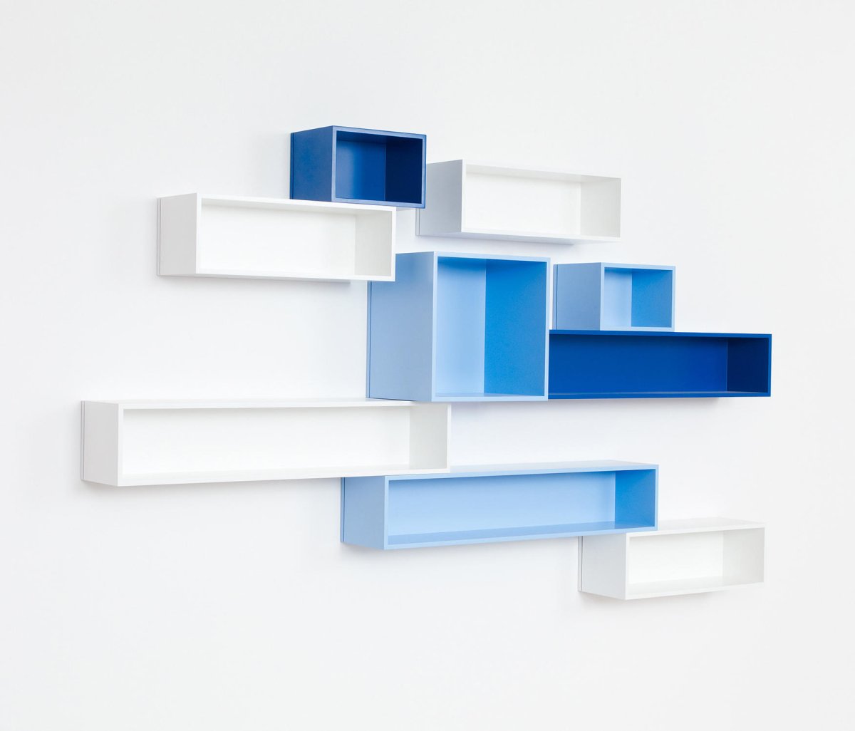 Синие полки на стену