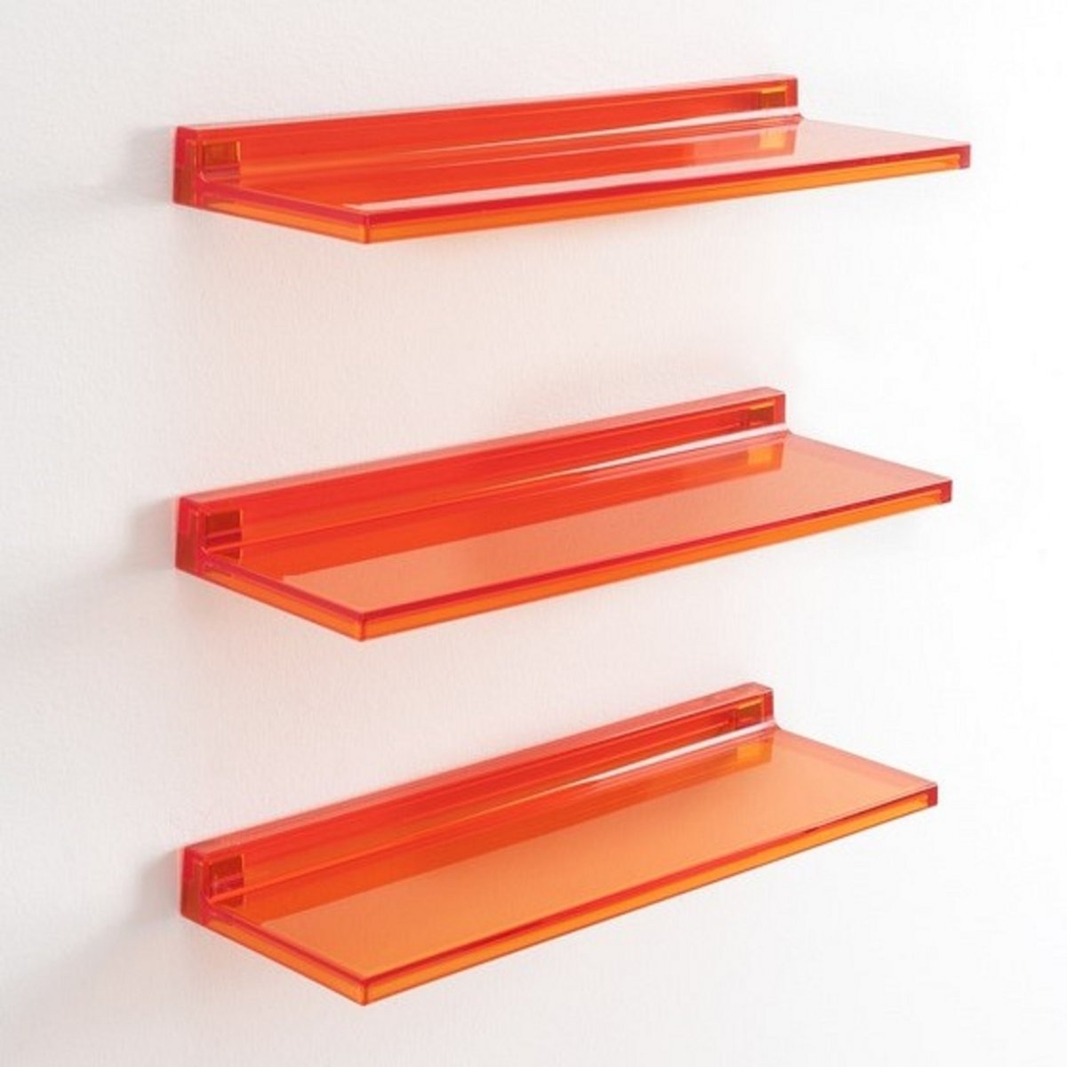 Красные квадратные полки