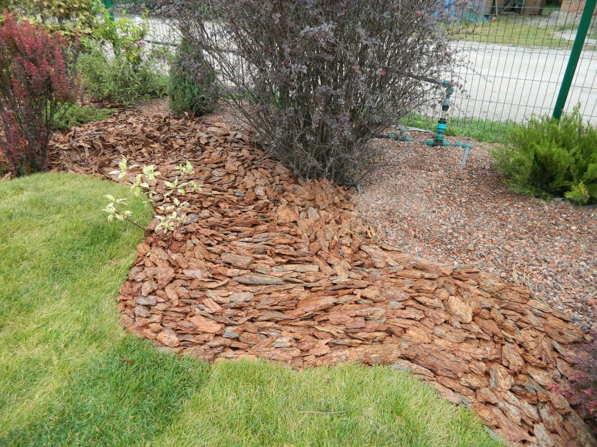 Лиственная мульча